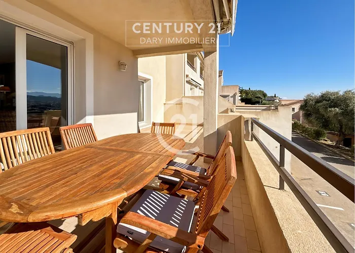 Le Sémaphore - Deux à Ile-rousse *